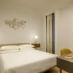 Santaluna 4* Rome